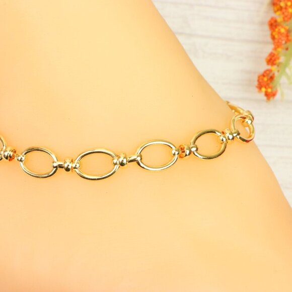 "Handmade Anklet – Elegant & Delicate Jewelry for Women | UNVRC1619 - Picture 6 of 10